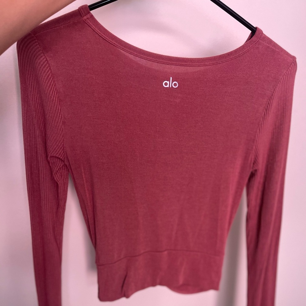 Alo twist front crop top